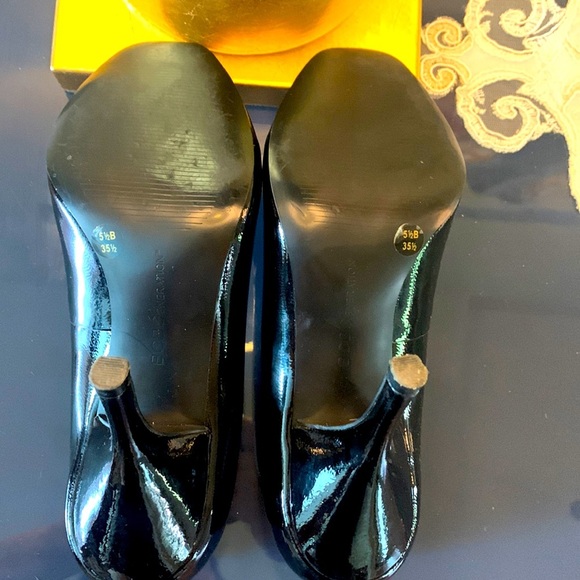 BCBG black heels open Open toe size 5.5 - Picture 4 of 6